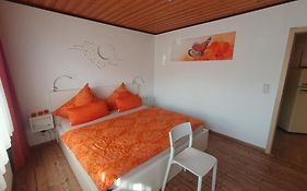 Haus Waldesruh, 3 Ferienwohnungen